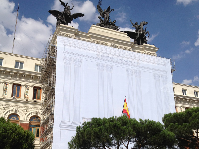 alquiler-andamio-fachada-en-ministerio